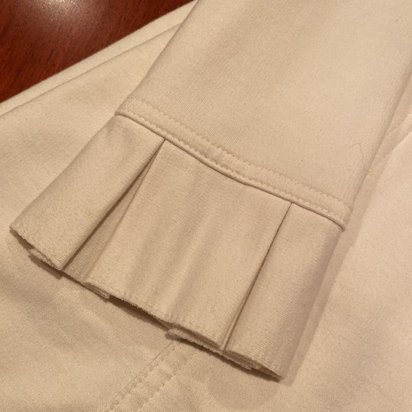 Kut from the Kloth Button-down Jacket with Ruffles. Size medium. Cream color. - Picture 6 of 9